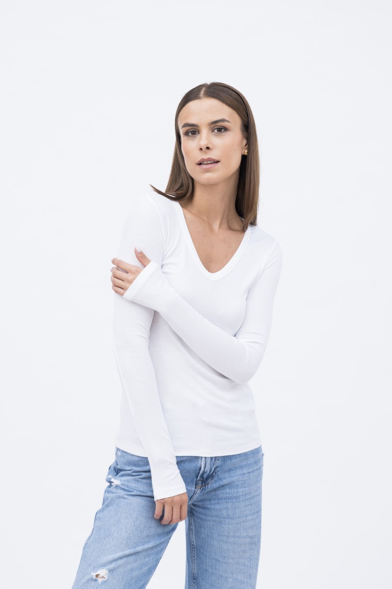 Majestic Filatures | T-shirt in viscosa a costine con scollo a V