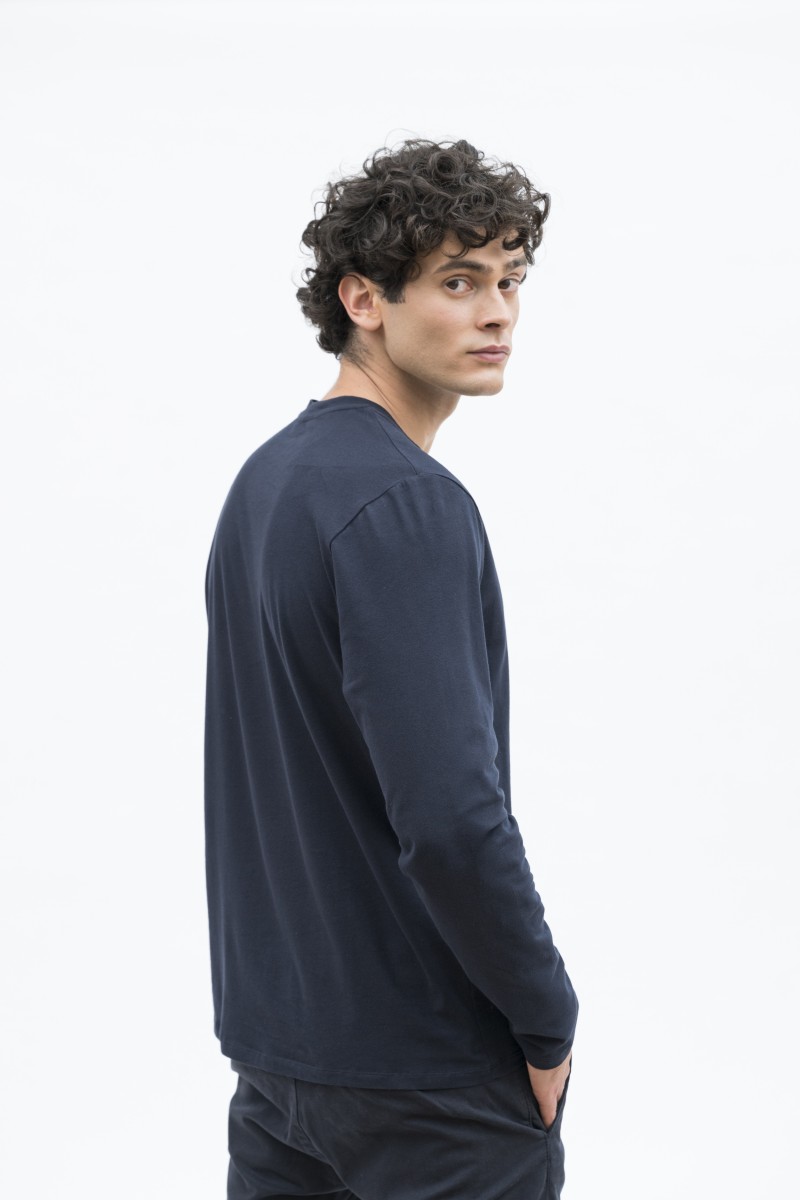 Majestic Filatures | T-Shirt in cotone elasticizzato a maniche lunghe