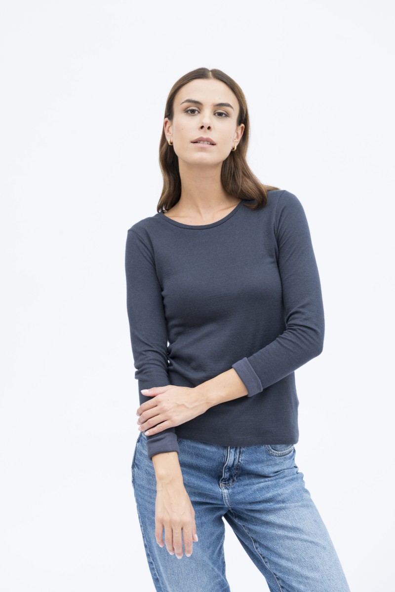 Majestic Filatures | T-shirt girocollo slim in cotone e cachemire slim