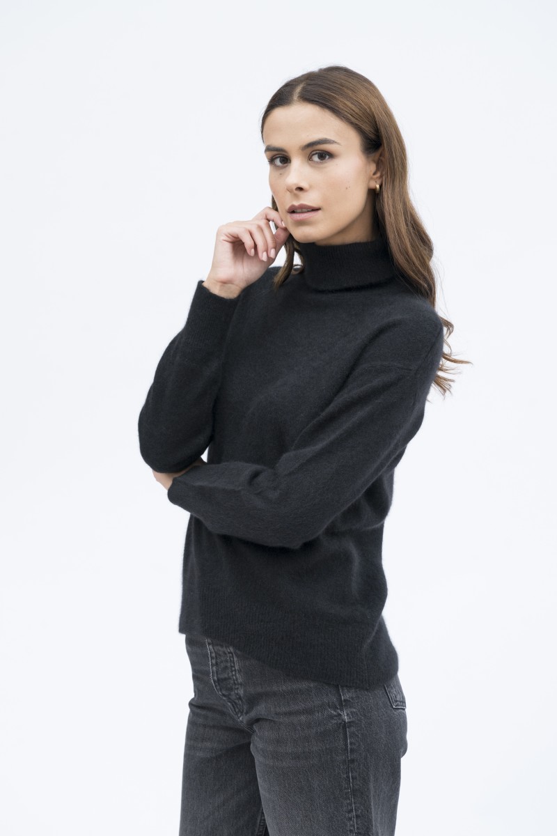 Majestic Filatures | Pullover in Raccoon dolcevita e maniche lunghe