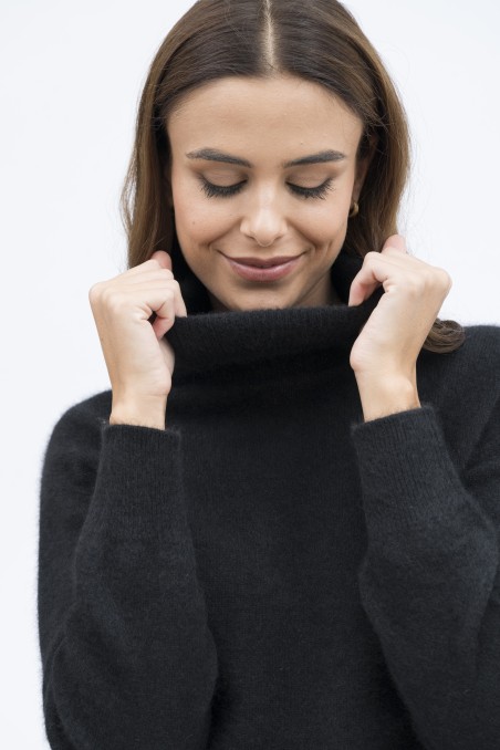 Majestic Filatures | Pullover in Raccoon dolcevita e maniche lunghe
