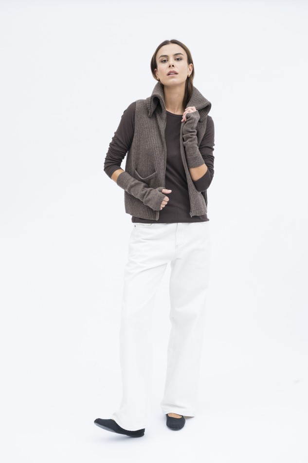 Majestic Filatures | Gilet con collo alto e zip in 100% lana merinos