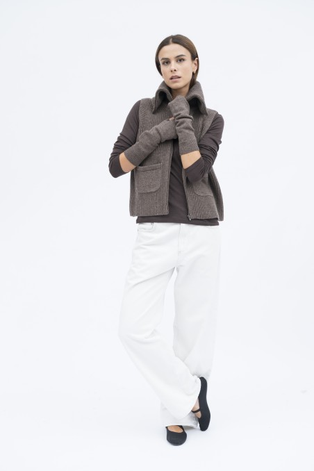 Majestic Filatures | Gilet con collo alto e zip in 100% lana merinos
