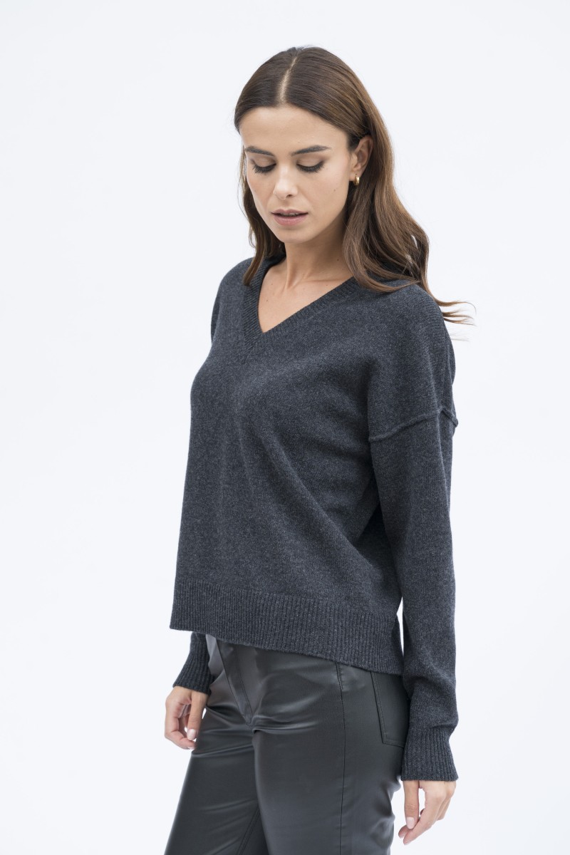Majestic Filatures | Pullover scollo a V e maniche lunghe in 100% lana merinos
