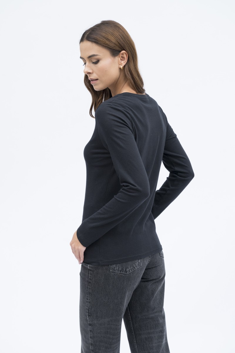 T-shirt girocollo slim in cotone e cashmere