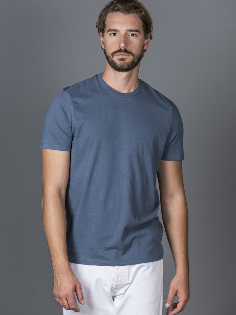 T-shirt blu notte basica uomo girocollo con manica corta in 100% cotone