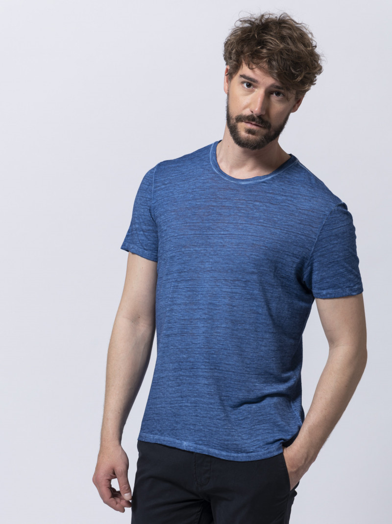 T-shirt gircocollo blu uomo con maniche corte  in lino