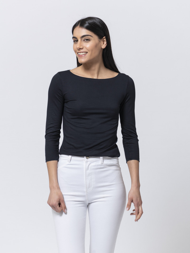 T-shirt donna con scollo a barchetta e manica lunga in viscosa ed elastan